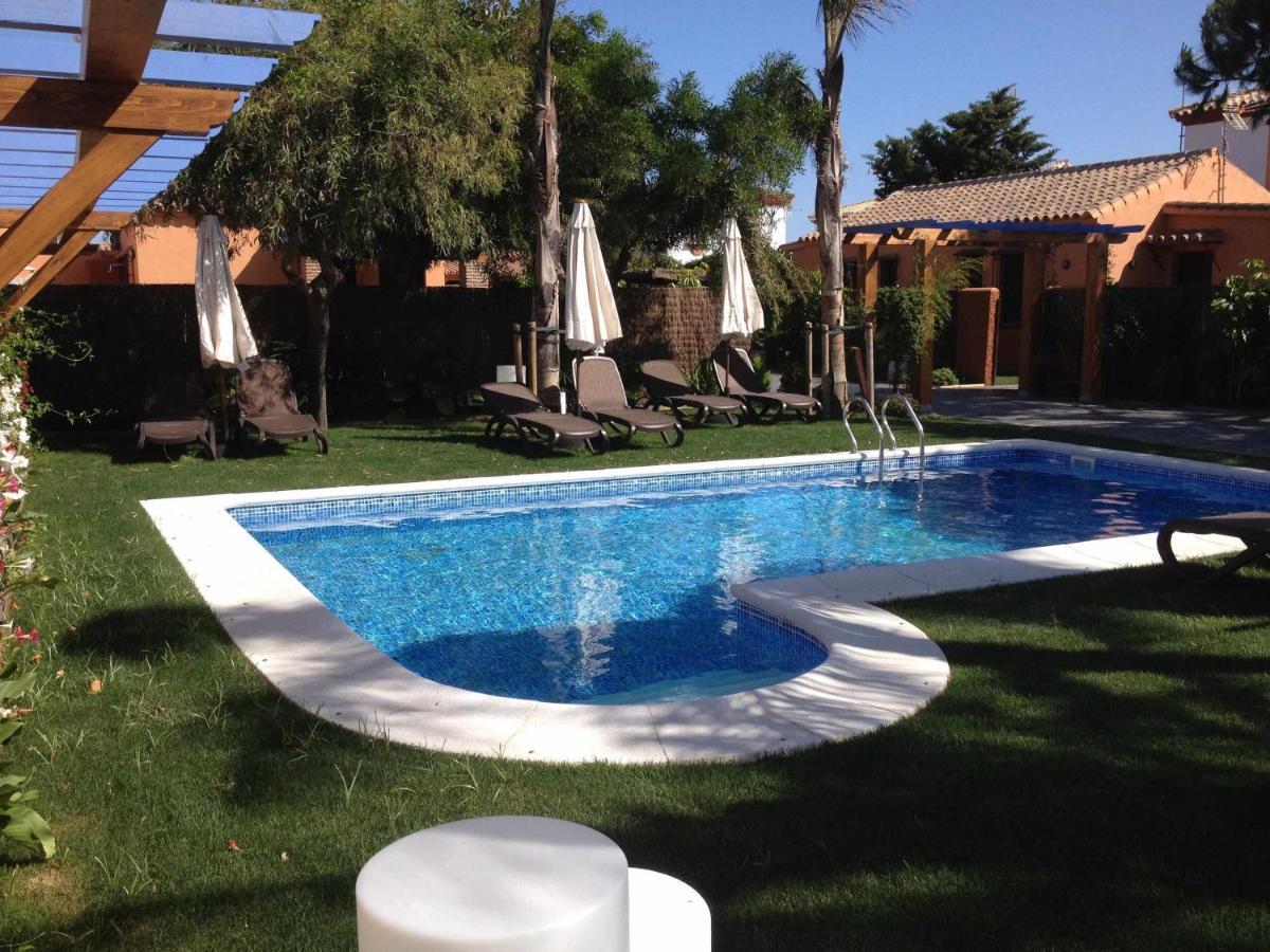 Casa Bungalows Con Jardin Privado Y Piscina Compa Cádiz Exterior photo